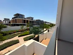 Corner unit | On park | Ready to move in
