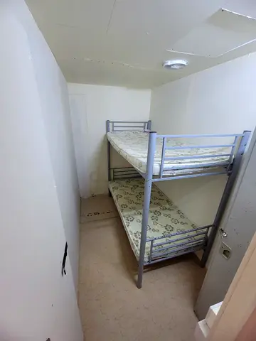 Partition room avalible for rent