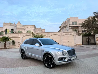 Bentley Bentayga Special Edition 2017 | GCC Specs | Low Mileage