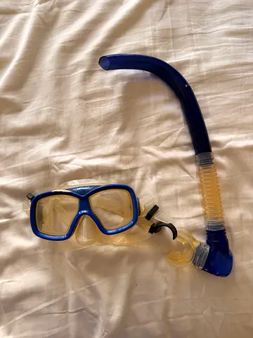 Snorkeling set