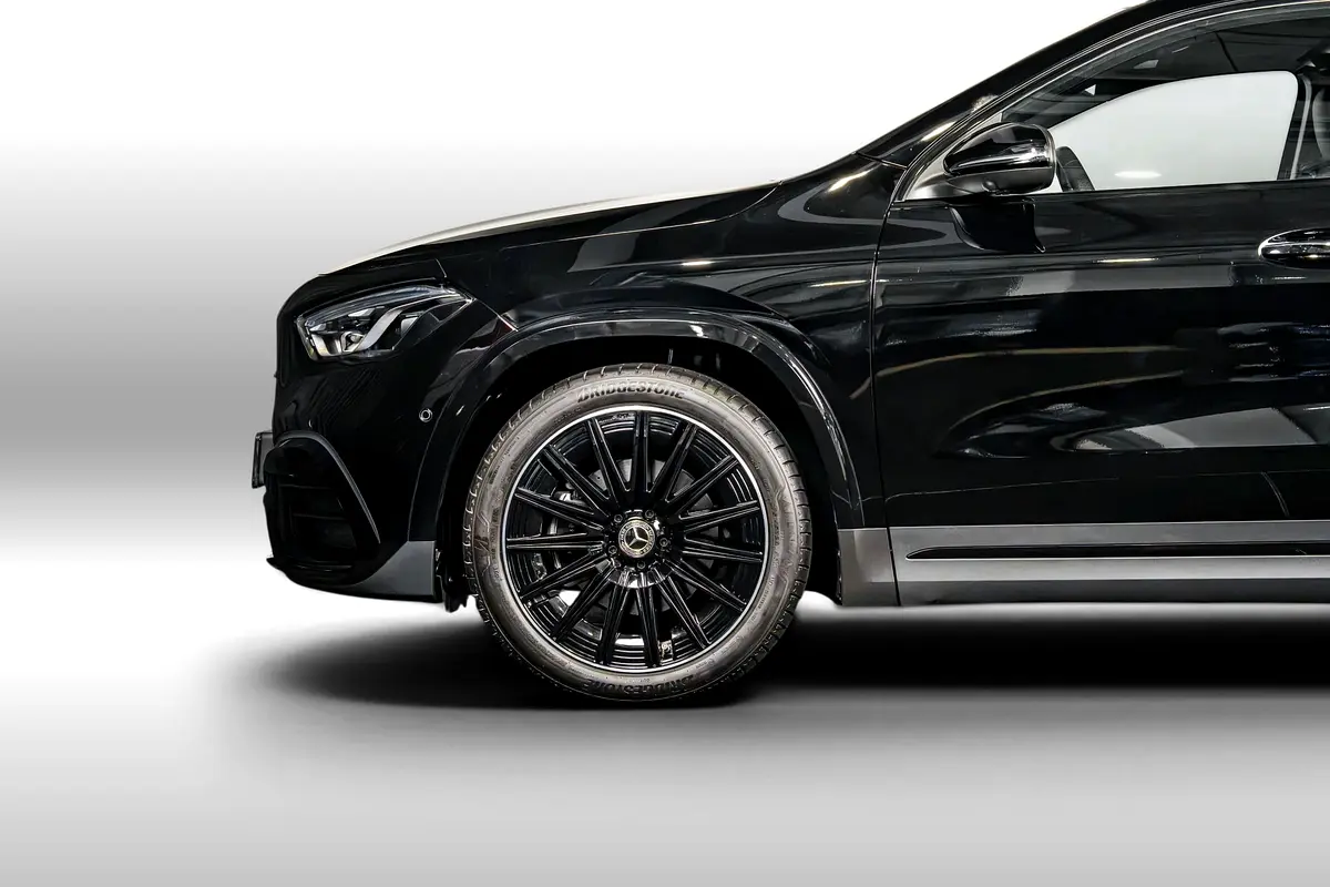 Mercedes-Benz GLA-Class 2025