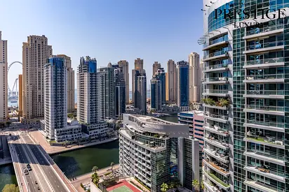 Studio on 17th floor | Unfurnished | Exclusive