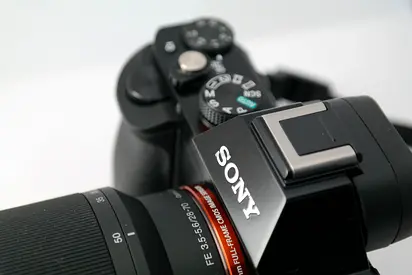 Sony Alpha a7 II (Body Only) - Full Frame - 10K shutter - 2 extra battery