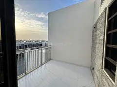 SPACIOUS | Single row | 5BR +Maid | G+2