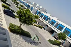 Luxury 5BR + Maid | Fully Equipped Kitchen | Brand New | Ready to Move