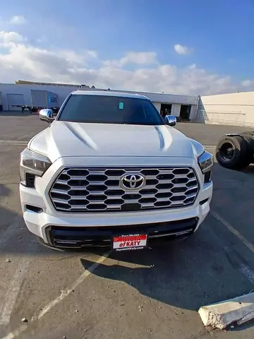 صورة 2 لـ 2025 Toyota SEQUOIA