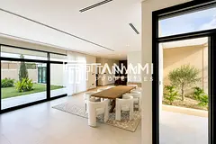 Ready Full Furnished Luxury Spacious Villa