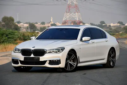 BMW 7-Series 740Li xDrive 2016 | GCC Specs | Low Mileage
