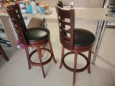 Set of 2 Wooden Bar Stools with Swivel Seats - Dark Wood, Black Cushions