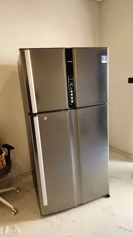 Hitachi jumbo size fridge