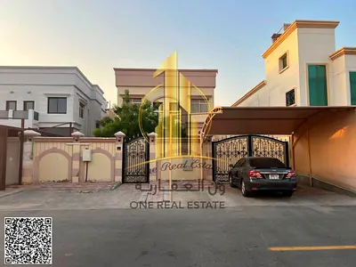 فيلا مميزة بمساحة واسعة وموقع ممتاز، مناسبة للعائلات