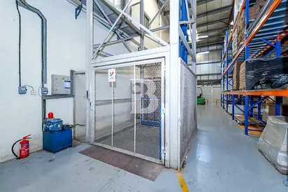 Solar-Powered Industrial Hub | Al Quoz 4