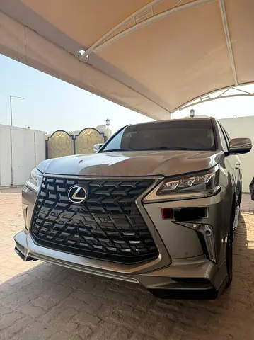 Lexus LX 570 Luxury 2020 | GCC Specs | Low Mileage | Pristine Condition