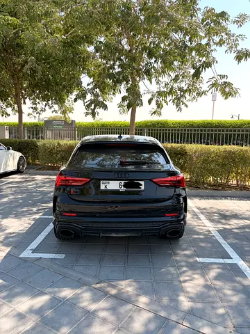 Audi RSQ3 GCC Specs - Full Audi servicing records and warranty