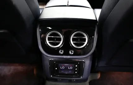2017 Bentley BENTAYGA — миниатюра 15