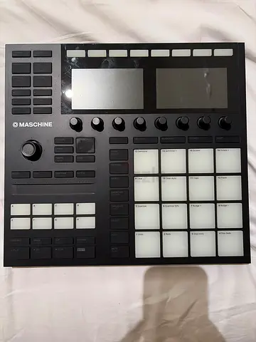 Native Instruments Maschine MK3 controller - very good working condition