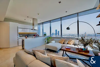 Corner Unit | Furnished | Upgraded | 2 Bed
