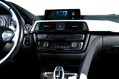 صورة 13 لـ 2015 BMW 4-SERIES
