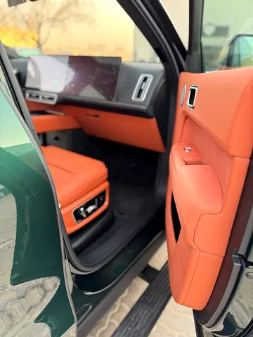 صورة 9 لـ 2025 LI AUTO L9