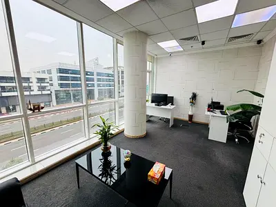 Beautiful Office | Bank Account Assistance | Near to Metro Station |