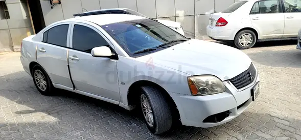 Mitsubishi Galant 2012 GLS GCC Specs