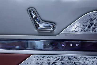 صورة مصغرة 13 لـ 2025 BMW 7-SERIES