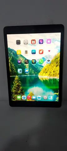 Ipad 8th gen 128gb wifi and  cellular