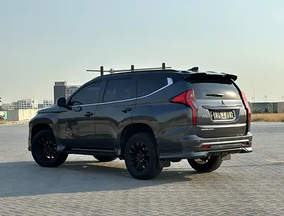 Mitsubishi Montero Sport Signature Edition, миниатюра 2
