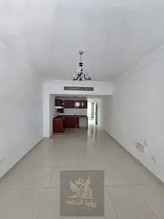 The largest studio in Al Khan, featuring an excellent layout, a separate kitchen, and proximity to a