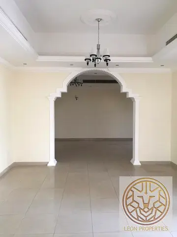 Nice Three Bedroom With Pvt Garden In Umm Suqeim 3