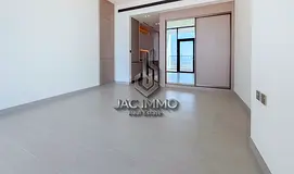 Premium Studio | Modern &amp; Spacious
