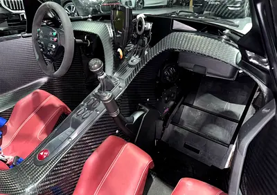 صورة 16 لـ 2015 KTM X-BOW