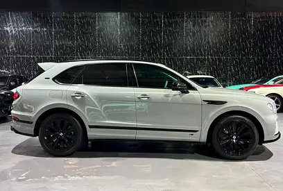 صورة مصغرة 6 لـ 2021 Bentley BENTAYGA