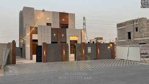A villa on the main street, ready to move in, with a special discount for cash payments, in one of the most prestigious areas of Ajman. Freehold owner