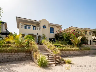Vacant | Unfurnished | Private Pool