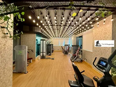 2-BHK FOR FAMILY || ALL AMENITIES || CLOSE TO METRO || PRIME LOCATION