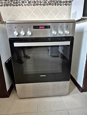 Siemens Ceramic Cooking Range HK8Q3A150M 60x60 4 Ceramic Hob