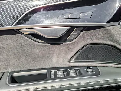 صورة مصغرة 12 لـ 2023 AUDI A8