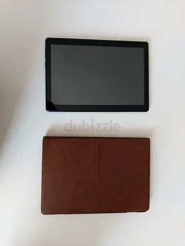 10.1 Inch lenovo TB-X505X tablet, perfect condition with brown leather case.
