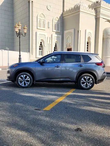 صورة 4 لـ 2023 Nissan ROGUE