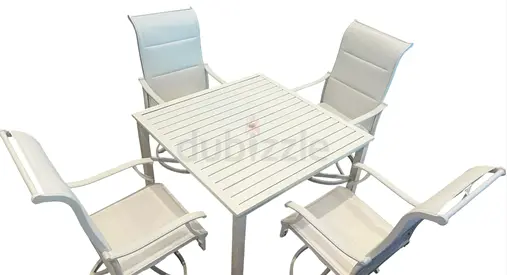 White Swivel Outdoor Patio Seating Set With Umbrella Hole