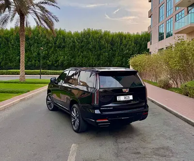 Escalade 2025