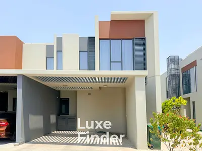 Spacious Layout | Single Row | Prime Location