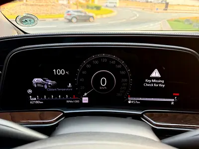 2022 Cadillac ESCALADE — миниатюра 10
