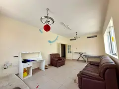 SEA-VIEW 🌊 | Lavish 2-BHK | 2 Bath | Wardrobe | Central AC | Family Bldg | Prime📌Location |