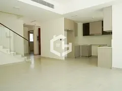 Corner unit | Single Row | Close to Amenities