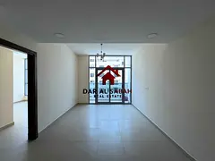 Very Hug Size | With Balcony | Ready To Move | With 2 Washroom!