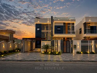 For sale in Rawda 1, on a 5000 sq ft plot, two floors and a roof, 7 rooms, a majlis, two living rooms, a main kitchen + a preparation kitchen. The vil