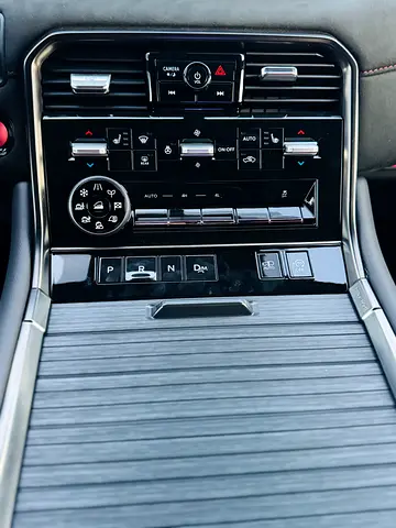 2026 Nissan ARMADA — миниатюра 11