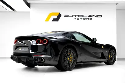 2019 Ferrari 812 SUPERFAST — фото 2